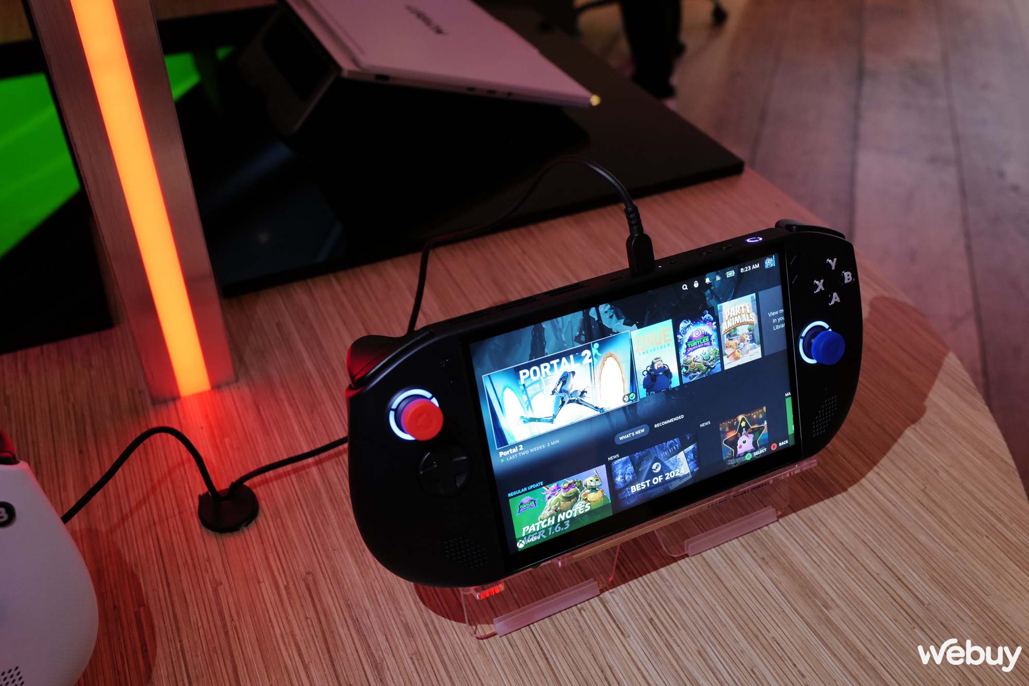 Lenovo hợp tác với Valve để phát triển đối thủ cho Steam Deck: máy chơi game Legion Go S mới sẽ chạy SteamOS, giá chỉ 499 USD- Ảnh 3. Lenovo hợp tác với Valve để phát triển đối thủ cho Steam Deck: máy chơi game Legion Go S mới sẽ chạy SteamOS, giá chỉ 499 USD- Ảnh 3.