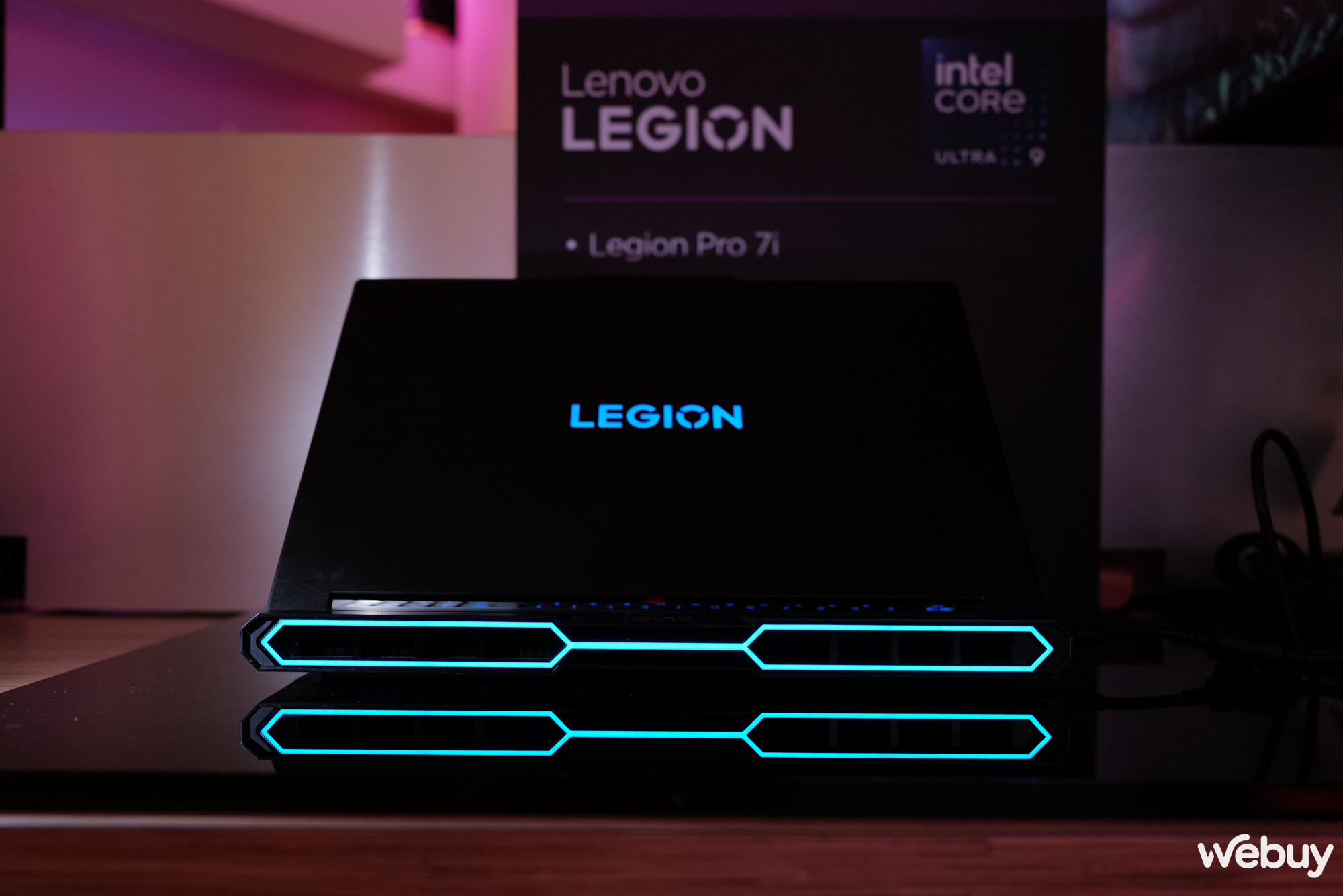 Lenovo thiết kế lại dòng laptop gaming Legion Pro 7i, giờ trông chẳng khác gì tàu vũ trụ- Ảnh 3. Lenovo thiết kế lại dòng laptop gaming Legion Pro 7i, giờ trông chẳng khác gì tàu vũ trụ- Ảnh 3.