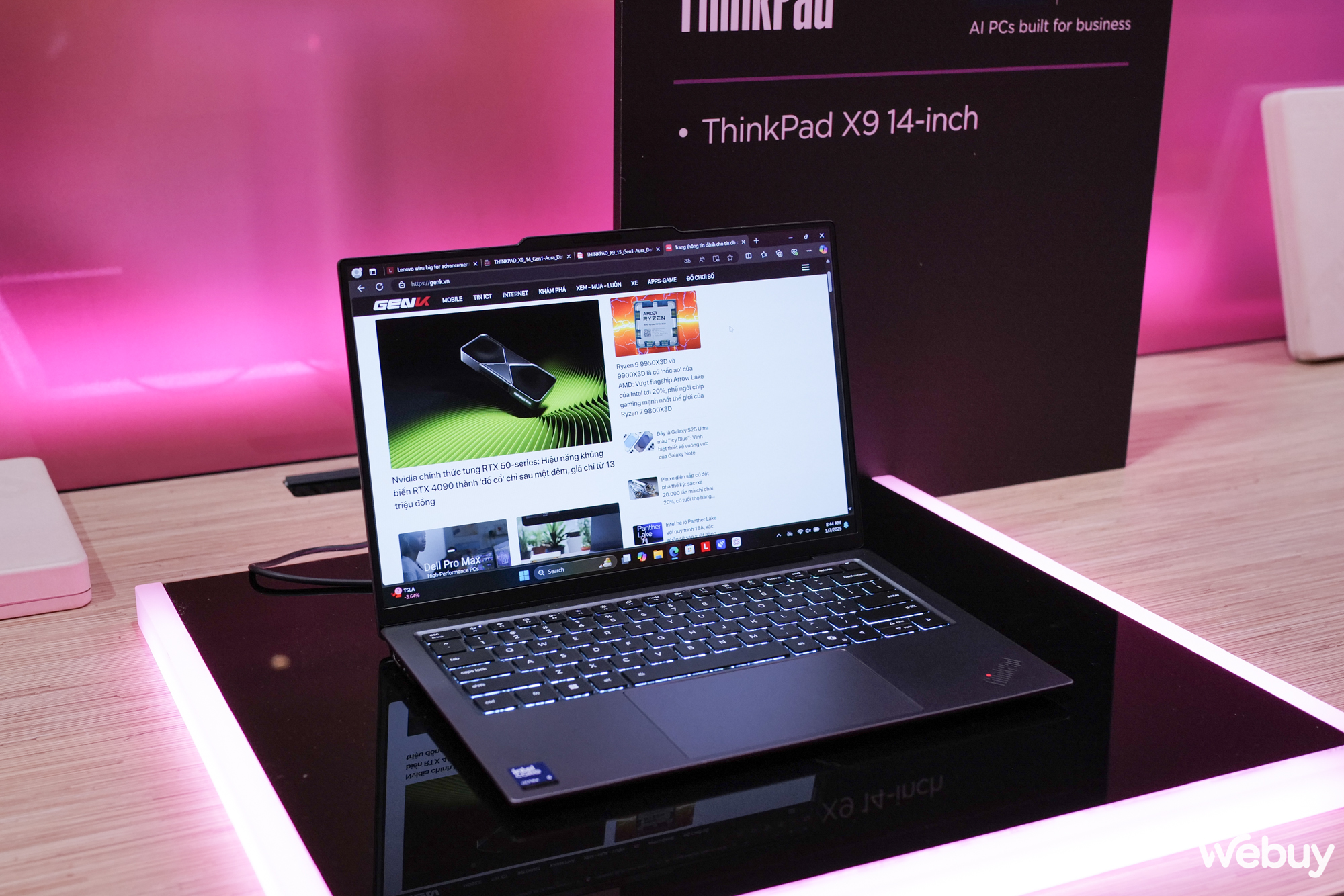 Trên tay Lenovo ThinkPad X9: Dòng ThinkPad hoàn toàn mới với Intel Core Ultra 5 và màn hình OLED 120Hz- Ảnh 5. Trên tay Lenovo ThinkPad X9: Dòng ThinkPad hoàn toàn mới với Intel Core Ultra 5 và màn hình OLED 120Hz- Ảnh 5.