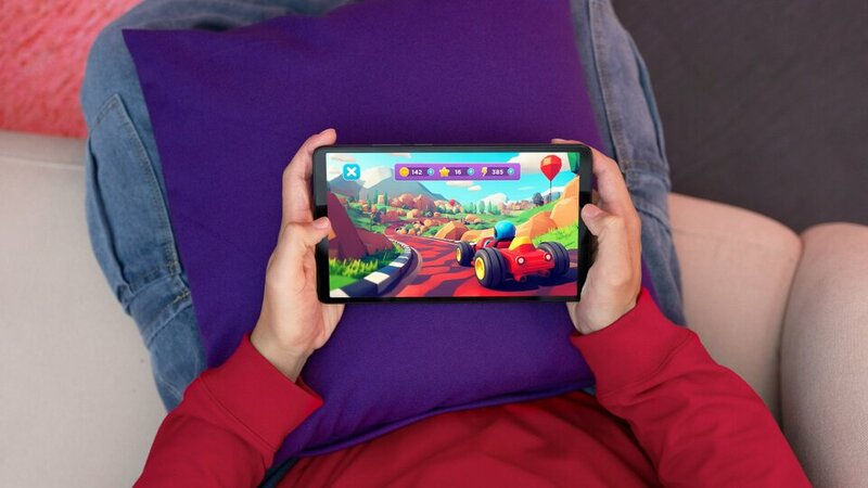 Lenovo Tab One_Compact size HD Display with 480nits_ko lo go.jpg